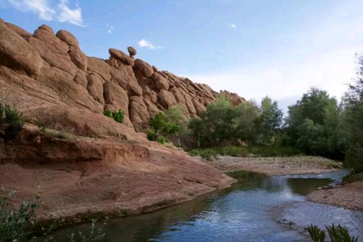 Kasbah Ait Arbi Hotel Ait Ougliff ภายนอก รูปภาพ