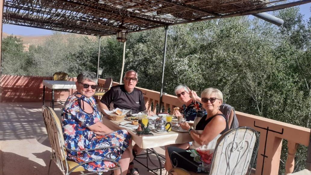 Kasbah Ait Arbi Hotel Ait Ougliff ภายนอก รูปภาพ