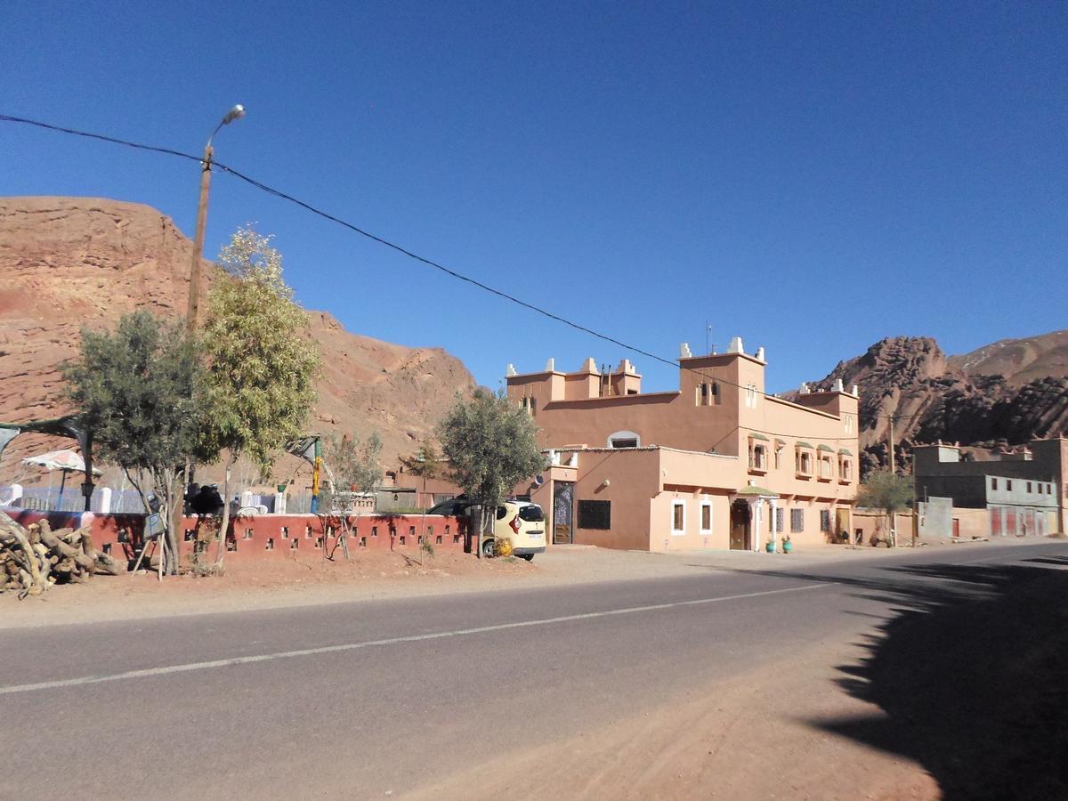 Kasbah Ait Arbi Hotel Ait Ougliff ภายนอก รูปภาพ